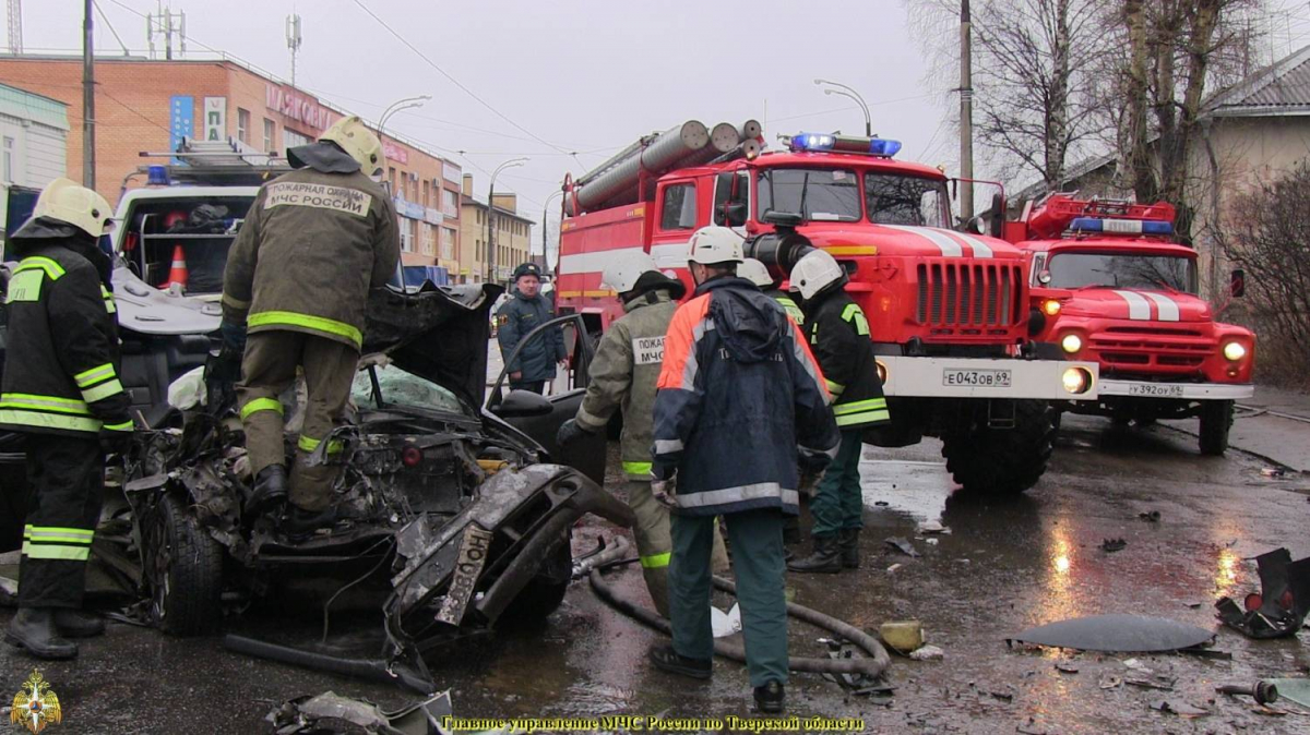 Зачем пожарные на дтп